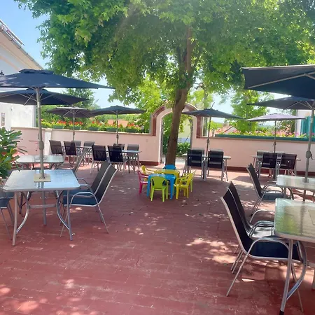Turul Panzio&pizzeria 3*