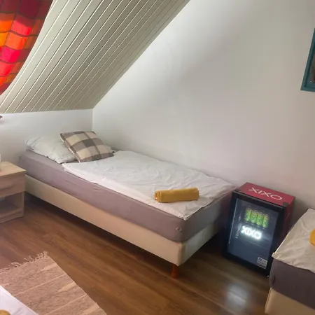 Turul Panzio&pizzeria Bed and Breakfast Szolad