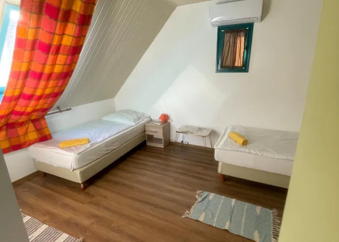 Turul Panzio&pizzeria Bed & Breakfast Szolad