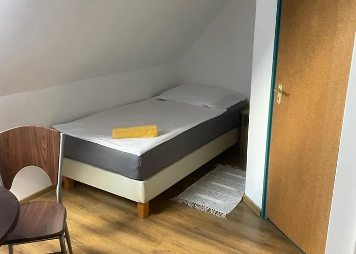 Turul Panzio&pizzeria Szolad