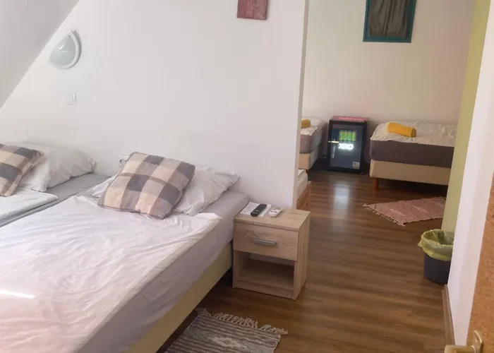 Turul Panzio&pizzeria Szolad